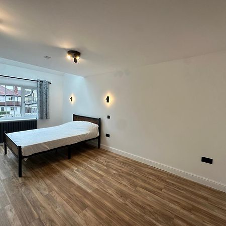 Roundhay Residences 리즈 외부 사진